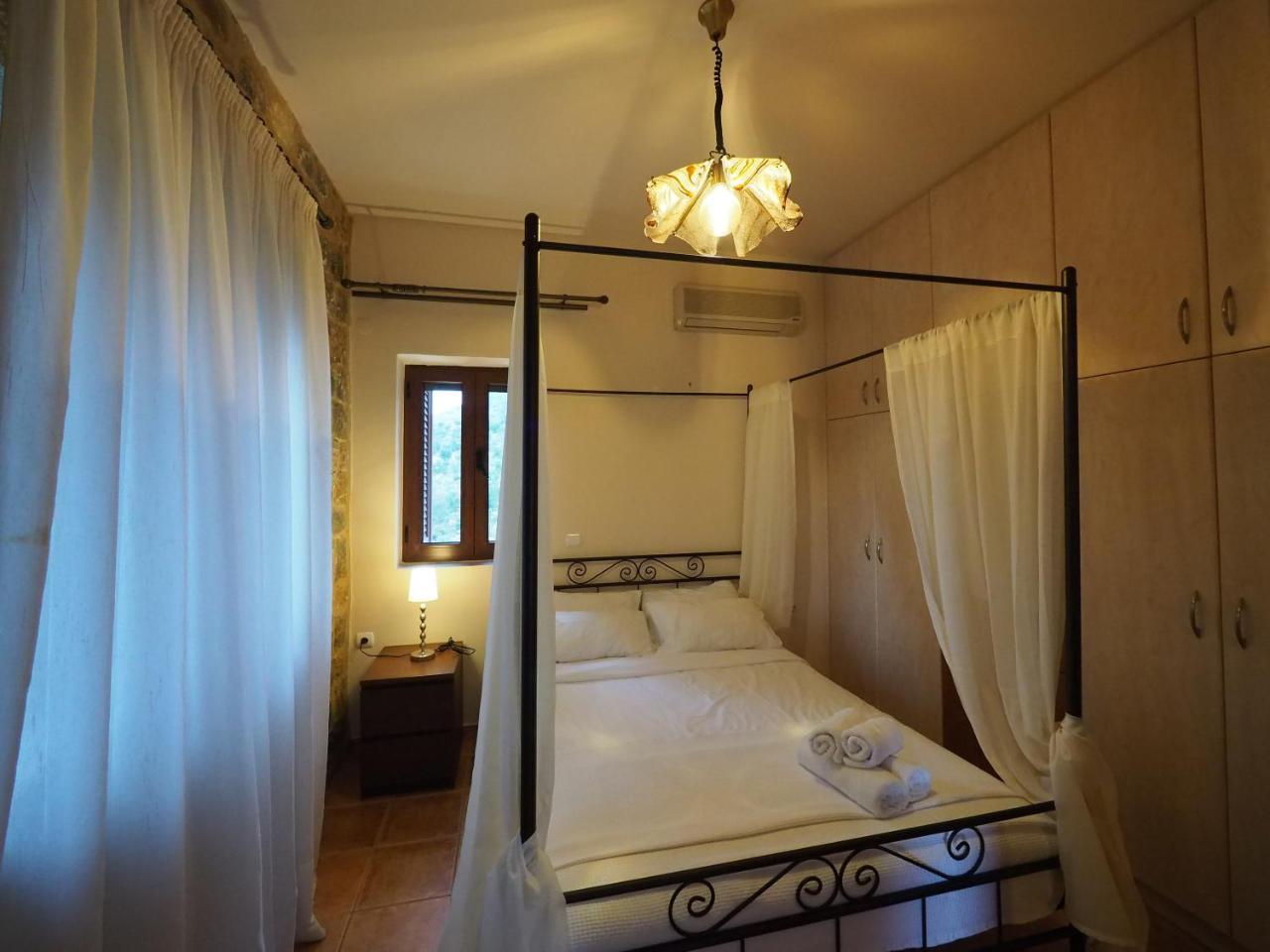 Sophia Limeni View Hotel Areopoli Exterior photo